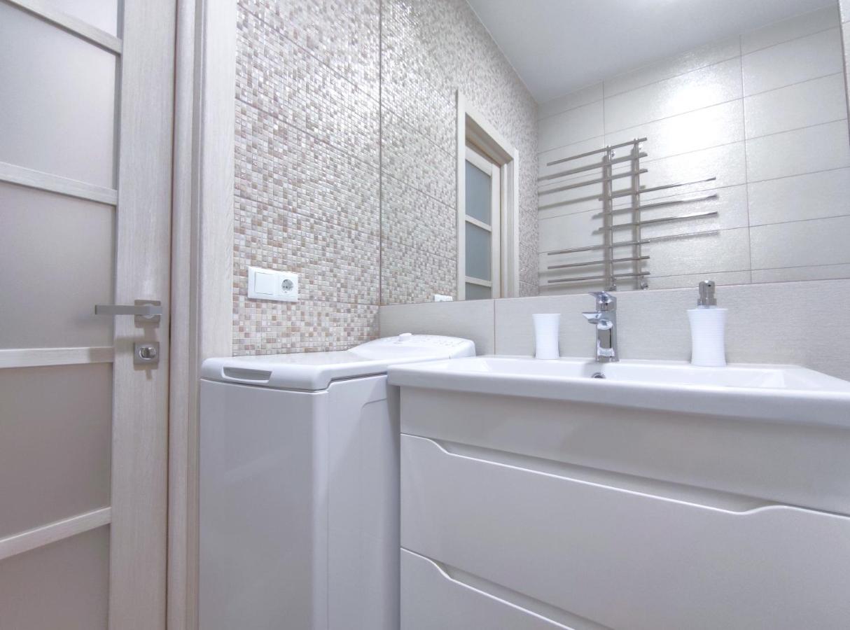 "Well-Being" Popular Among Business Person Apartment Lviv Bagian luar foto
